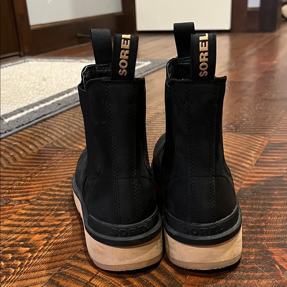 Sorel Black Chelsea Boots - Picture 2 of 7